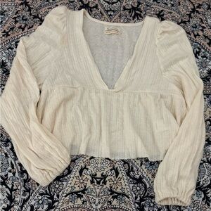 Urban outfitters cream Long Sleeve babydoll swing top sz S